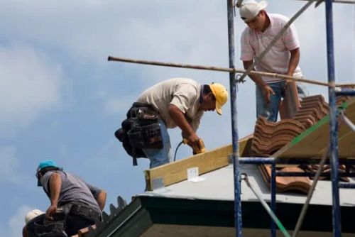 Safety Precautions For Roofers